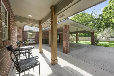8555 Matthews Lane Magnolia TX 77354