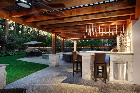22 Classic Oaks The Woodlands TX 77382