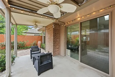 2026 Ashford Hollow Lane Houston TX 77077