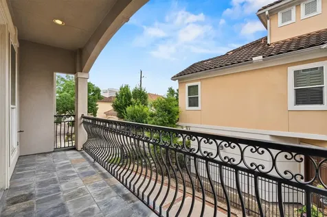 5507 Val Verde Street Houston TX 77056
