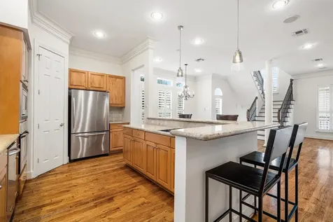 5507 Val Verde Street Houston TX 77056