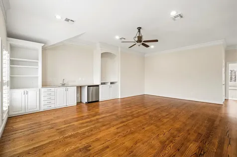 5507 Val Verde Street Houston TX 77056