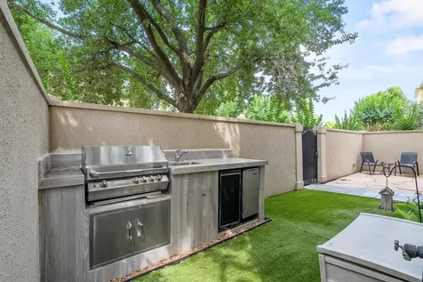 5507 Val Verde Street Houston TX 77056