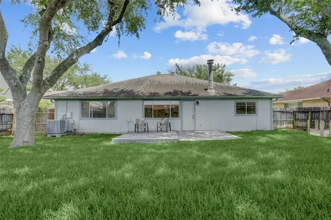 16706 Schooners Way Friendswood TX 77546