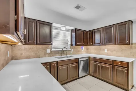 8910 Pine Shores Drive Humble TX 77346
