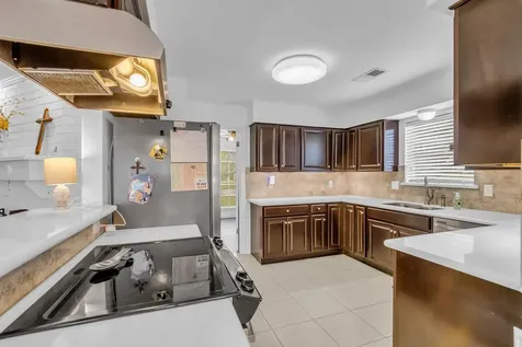 8910 Pine Shores Drive Humble TX 77346