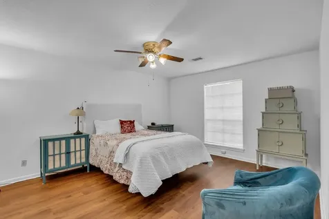 8910 Pine Shores Drive Humble TX 77346