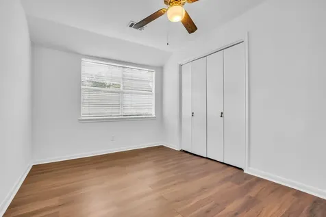 8910 Pine Shores Drive Humble TX 77346