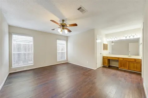 2923 Cottonfield Way Sugar Land TX 77479