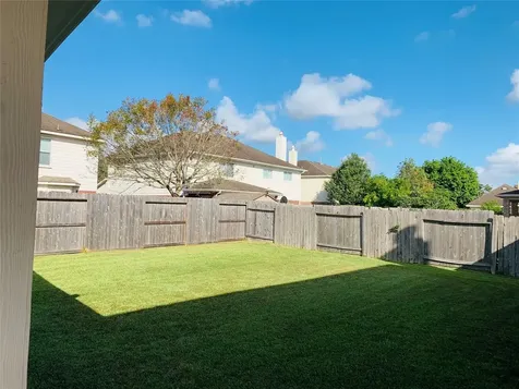 2516 Brittany Lakes Drive League City TX 77573