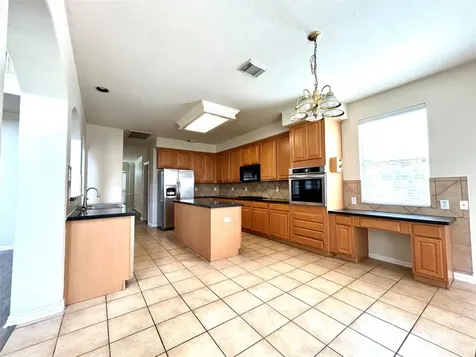 2516 Brittany Lakes Drive League City TX 77573