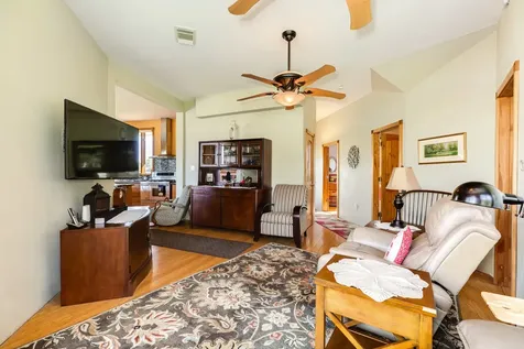 5373 County Road 898 West Columbia TX 77486