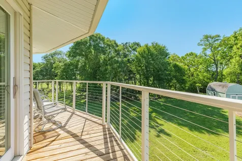 5373 County Road 898 West Columbia TX 77486