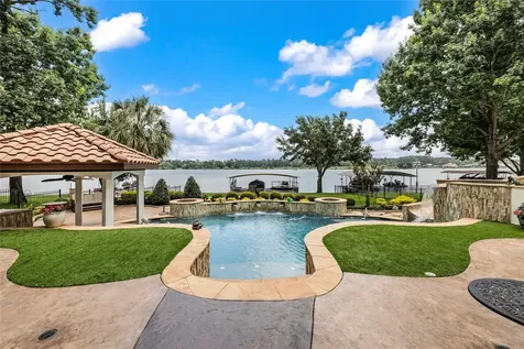19996 Crescent Court Montgomery TX 77356