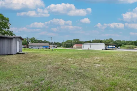 585 State Highway 36 N Caldwell TX 77836