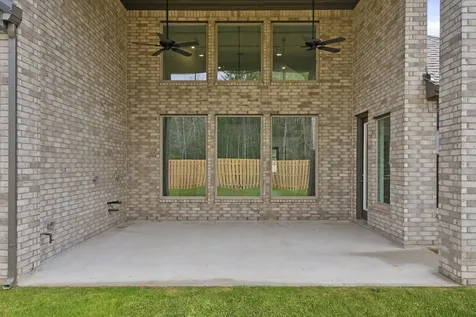 41738 Wendele Way Montgomery TX 77316