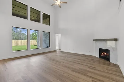 41738 Wendele Way Montgomery TX 77316