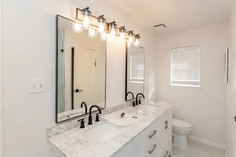 5115 Beaverhollow Drive Houston TX 77084