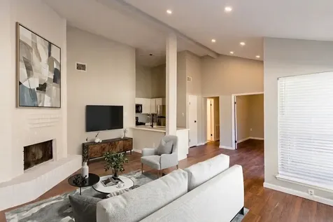 5115 Beaverhollow Drive Houston TX 77084