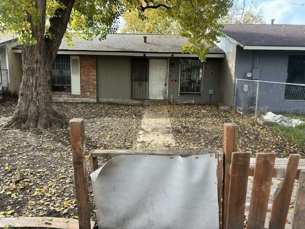 7214 Glen Mist San Antonio TX 78239