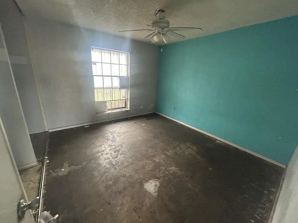 7214 Glen Mist San Antonio TX 78239