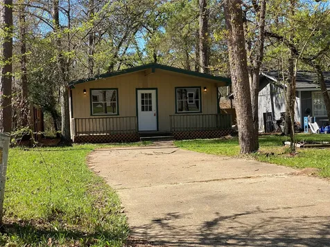 28613 Netawaka Huntsville TX 77340