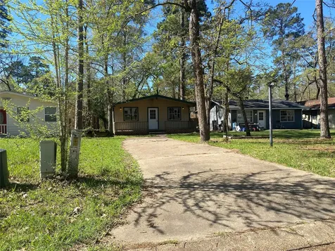 28613 Netawaka Huntsville TX 77340