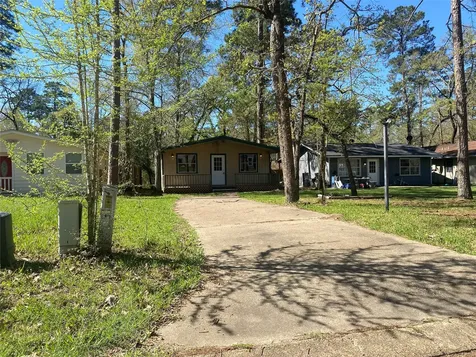 28613 Netawaka Huntsville TX 77340