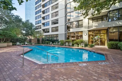 14 Greenway Plaza 17q Houston TX 77046