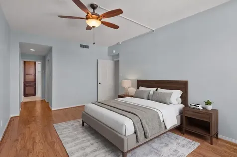14 Greenway Plaza 17q Houston TX 77046