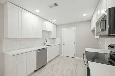 618 Hoffman Street Houston TX 77020