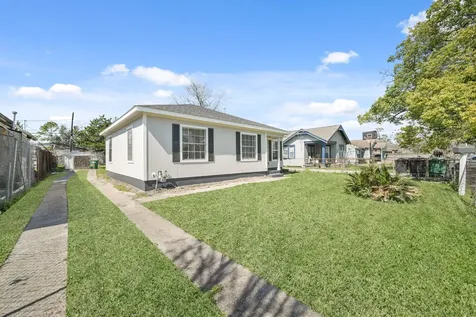 618 Hoffman Street Houston TX 77020