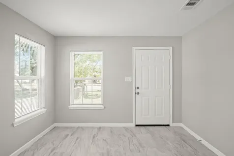 618 Hoffman Street Houston TX 77020
