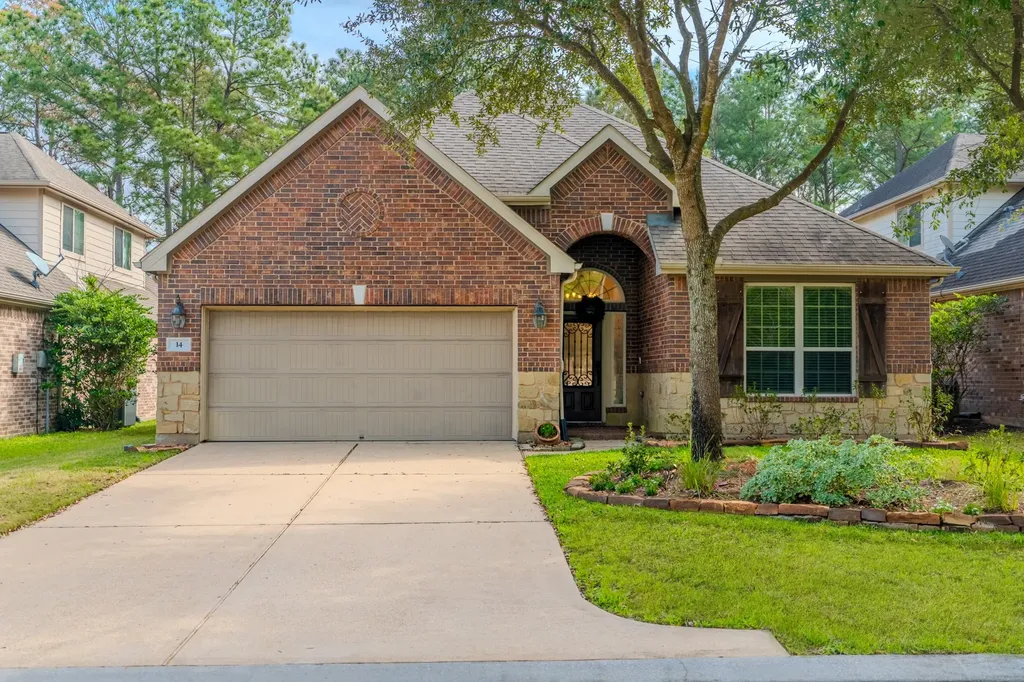 14 Arrowfeather Place The Woodlands TX 77389