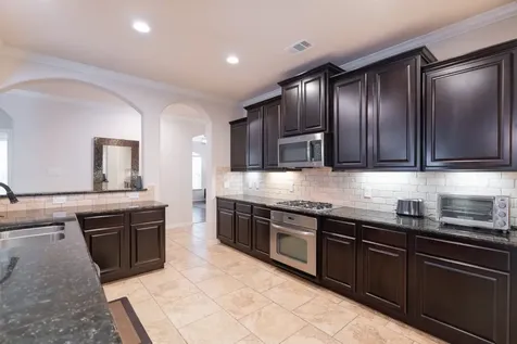 14 Arrowfeather Place The Woodlands TX 77389