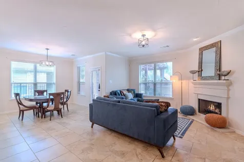 14 Arrowfeather Place The Woodlands TX 77389