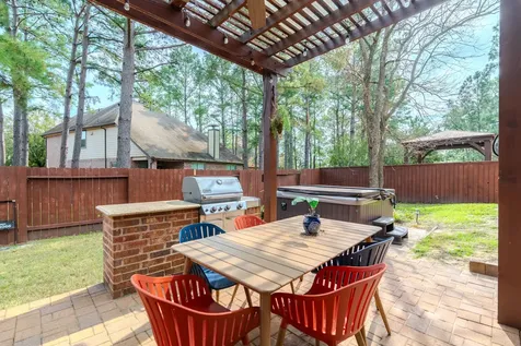14 Arrowfeather Place The Woodlands TX 77389