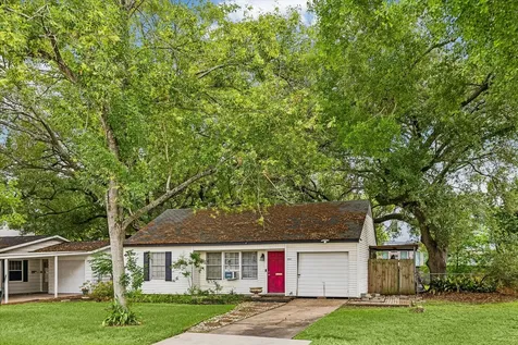 5541 Jessamine Street Houston TX 77081