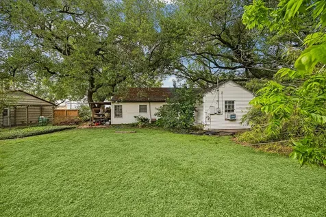 5541 Jessamine Street Houston TX 77081