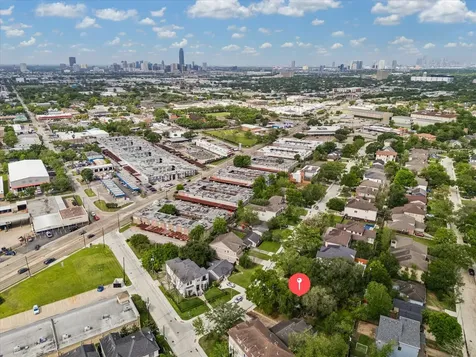 5541 Jessamine Street Houston TX 77081