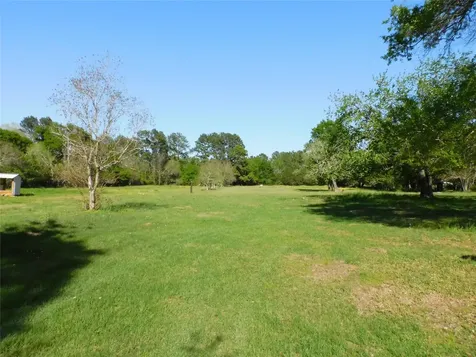 1215 N Meyer Street Sealy TX 77474