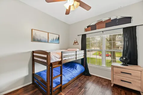 32018 Anne Lane Pinehurst TX 77362