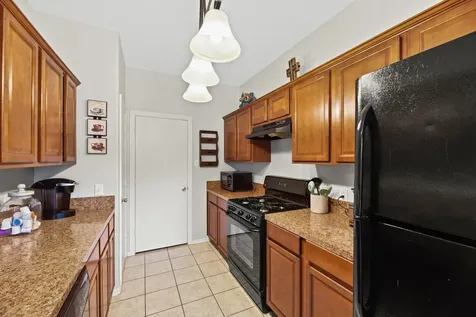 32018 Anne Lane Pinehurst TX 77362
