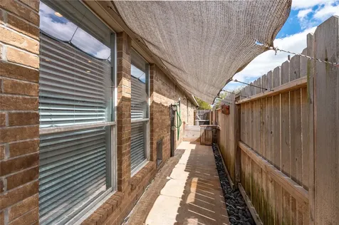 2217 Daroca Drive League City TX 77573