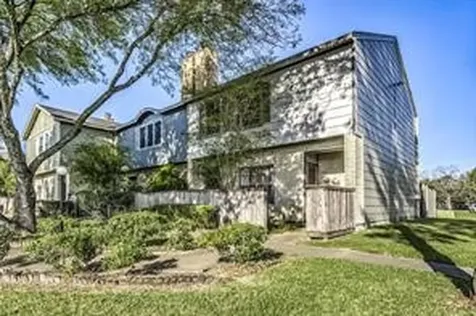 10763 Sandpiper Drive Houston TX 77096