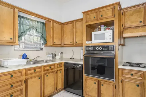 10763 Sandpiper Drive Houston TX 77096