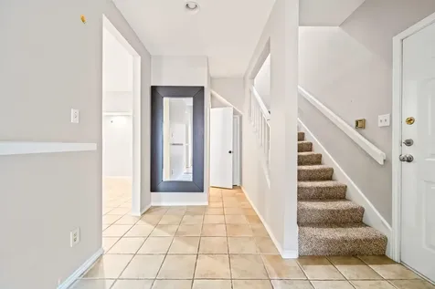 2023 Gentryside Drive 204 Houston TX 77077