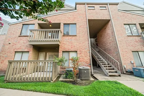 2023 Gentryside Drive 204 Houston TX 77077