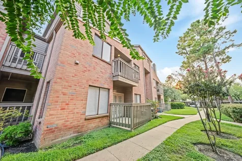 2023 Gentryside Drive 204 Houston TX 77077