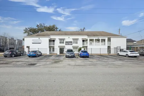 1011 W 10th Street 3 Houston TX 77008